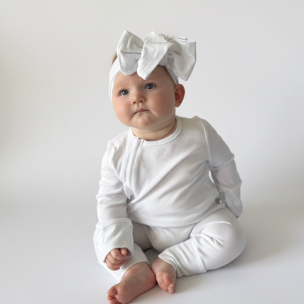 ribbed frill onesie | white
